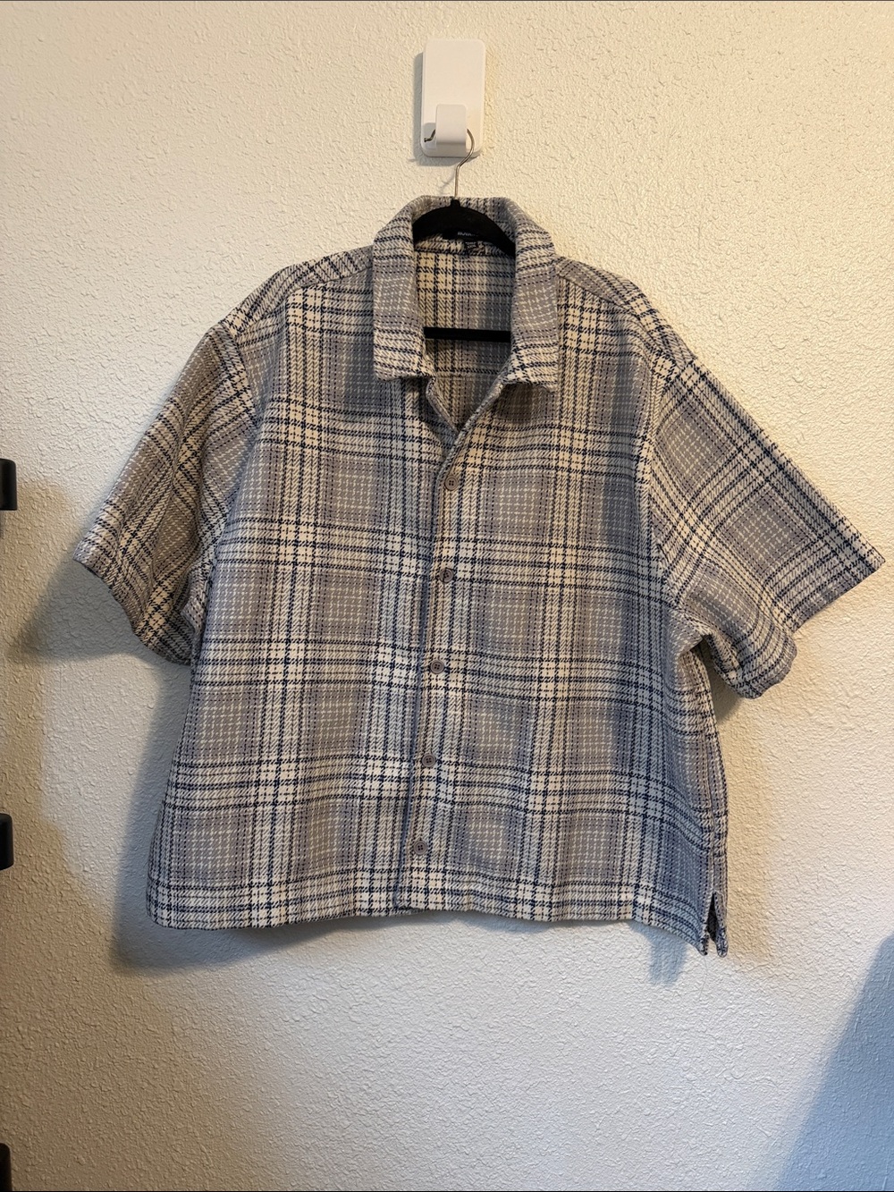 Grey plaid short sleeve button down